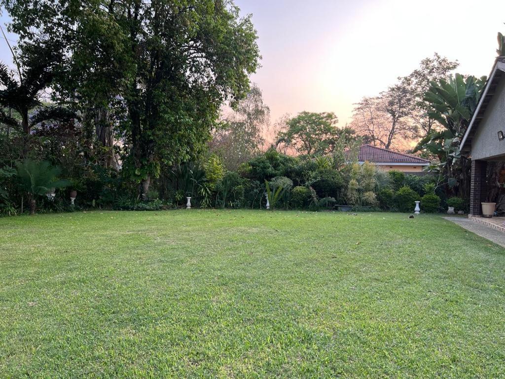 فندق Golden Bamboo Nyanda المظهر الخارجي الصورة